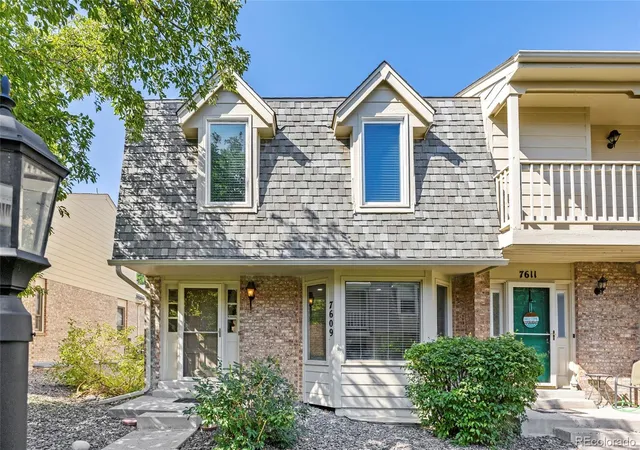 image of 7609 S Cove Cir, Centennial, CO 80122 | MLS# 2513362