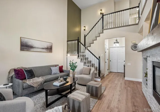 Photo 4 of Townhouse for sale at 9465 Crossland Way, Highlands Ranch, CO 80130 | MLS# 9008473 | Listing updated on 2026-09-08