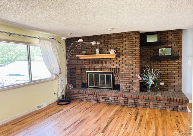 Photo 3 of Single family home for sale at 1324 Buchanan St, Sterling, CO 80751 | MLS# IR1064901 | Listing updated on 2026-10-07