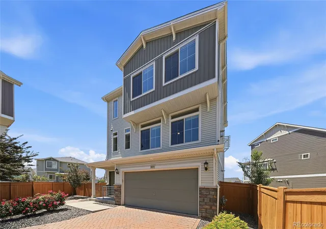 3rd image of 10231 Yampa Ct, Commerce City, CO 80022 | MLS# 5578683