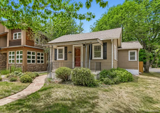 Photo 1 of Single family home for sale at 2401 S High St, Denver, CO 80210 | MLS# 6611272 | Listing updated on 2026-10-04