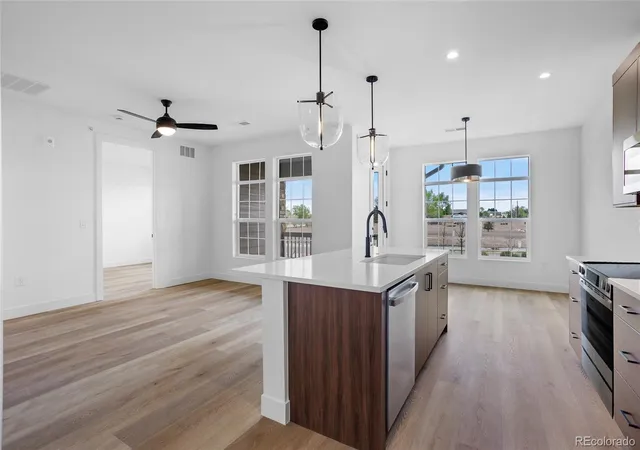 3rd image of 3413 Molly Cir, Broomfield, CO 80023 | MLS# 7362528