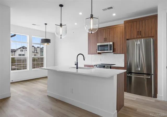 4th image of 3413 Molly Cir, Broomfield, CO 80023 | MLS# 7362528