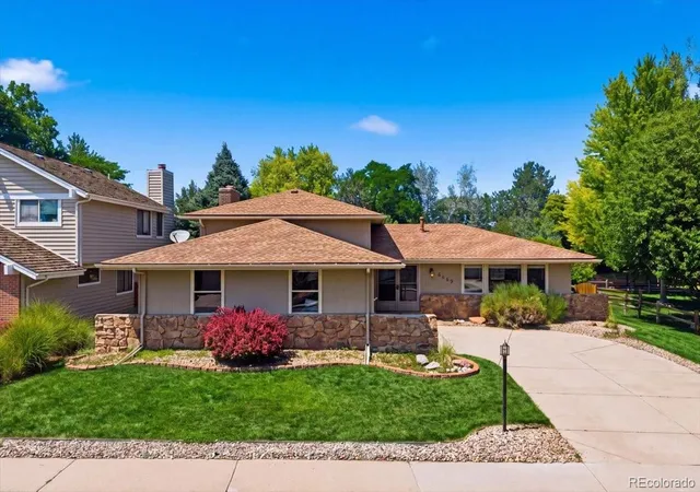 Photo 1 of Single family home for sale at 6689 E Heritage Pl N, Centennial, CO 80111 | MLS# 8677962 | Listing updated on 2026-10-17