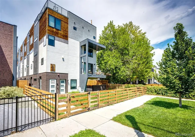 Photo 3 of Townhouse for sale at 1585 King St, Denver, CO 80204 | MLS# 9700236 | Listing updated on 2026-09-04