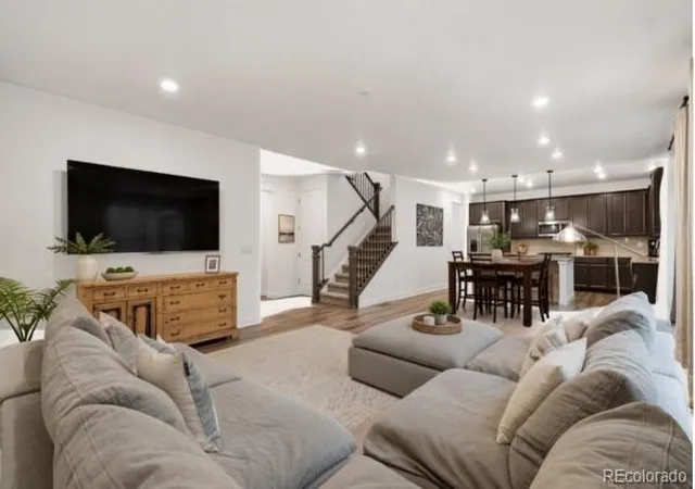 3rd image of 847 Rosevine Ln, Erie, CO 80516 | MLS# 1728038