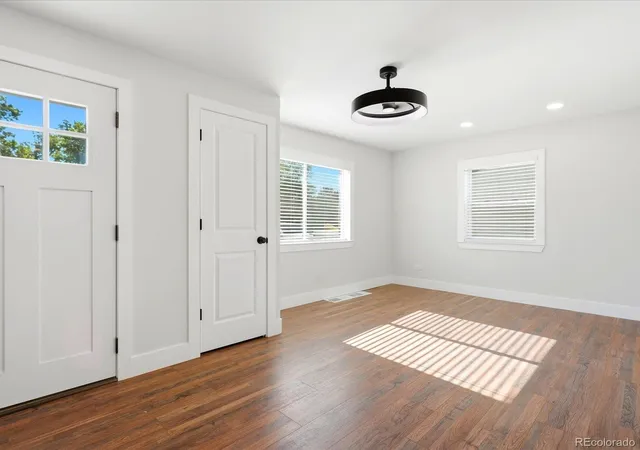 Photo 4 of Single family home for sale at 5 Stuart St, Denver, CO 80219 | MLS# 6495066 | Listing updated on 2026-08-20