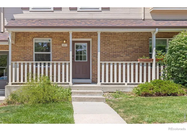Photo 3 of Townhouse for sale at 187 Pheasant Run, Louisville, CO 80027 | MLS# IR1064937 | Listing updated on 2026-09-22