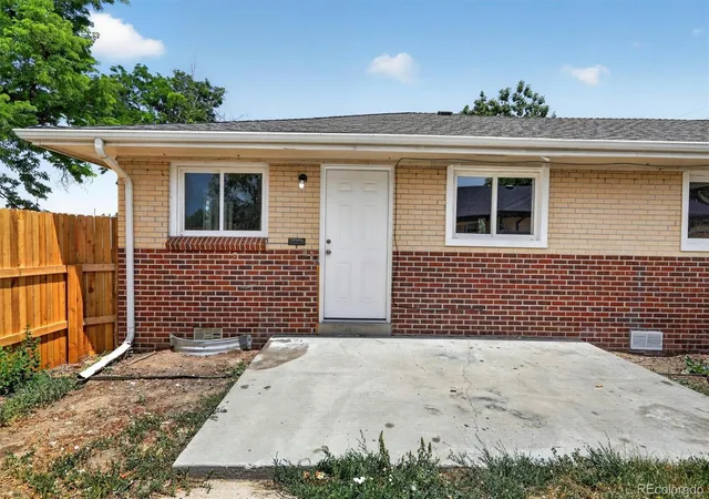 3rd image of 12920 E 13Th Pl, Aurora, CO 80011 | MLS# 2109250