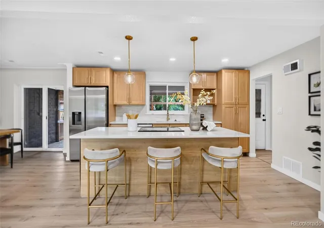 Photo 4 of Single family home for sale at 1890 Balsam St, Lakewood, CO 80214 | MLS# 7436617 | Listing updated on 2026-10-04
