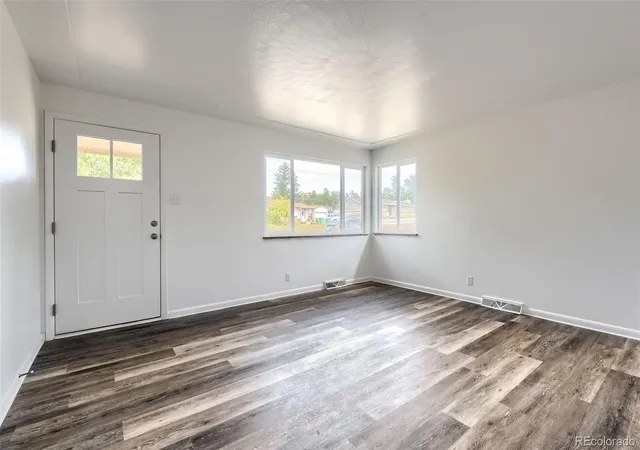 Photo 3 of Single family home for sale at 116 Ash Ave, Castle Rock, CO 80104 | MLS# 3211735 | Listing updated on 2026-09-24