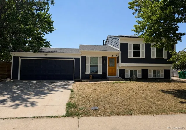1st image of 1681 Fundy Wy, Aurora, CO 80011 | MLS# 2934739