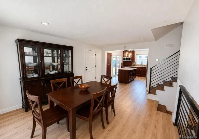 3rd image of 1681 Fundy Wy, Aurora, CO 80011 | MLS# 2934739