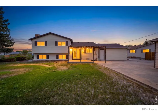 5th image of 1082 Lilac Ct, Broomfield, CO 80020 | MLS# IR1064981