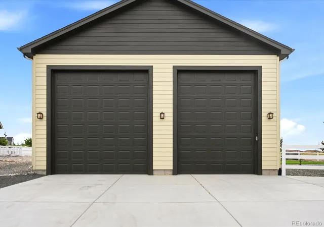 Photo 4 of Single family home for sale at 3643 Crested Owl Ct, Dacono, CO 80514 | MLS# 2515155 | Listing updated on 2026-09-28