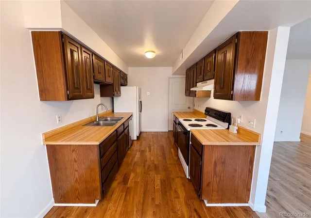 Photo 2 of Condo for sale at 9867 Lane St, Denver, CO 80260 | MLS# 2614028 | Listing updated on 2026-09-17
