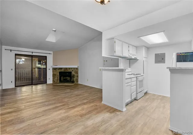 1st image of 910 S Walden St #206, Aurora, CO 80017 | MLS# 6632738