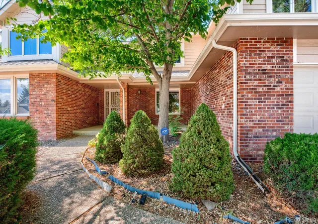 1st image of 15956 E Crestridge Cir, Centennial, CO 80015 | MLS# 3661059