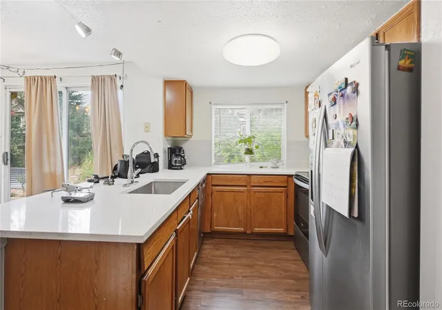 Photo 4 of Single family home for sale at 11757 W Berry Ave, Littleton, CO 80127 | MLS# 5102365 | Listing updated on 2026-08-26