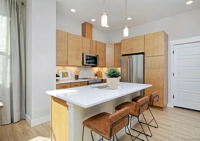 Photo 2 of Townhouse for sale at 2866 S Machebeuf Ct, Denver, CO 80236 | MLS# 6926181 | Listing updated on 2026-09-14