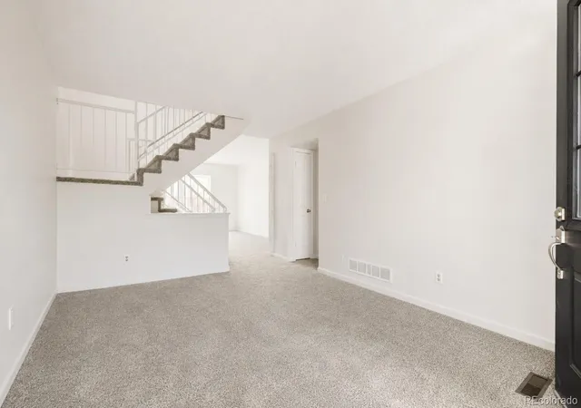 Photo 2 of Single family home for sale at 3120 S Halifax St, Aurora, CO 80013 | MLS# 5081538 | Listing updated on 2026-08-29