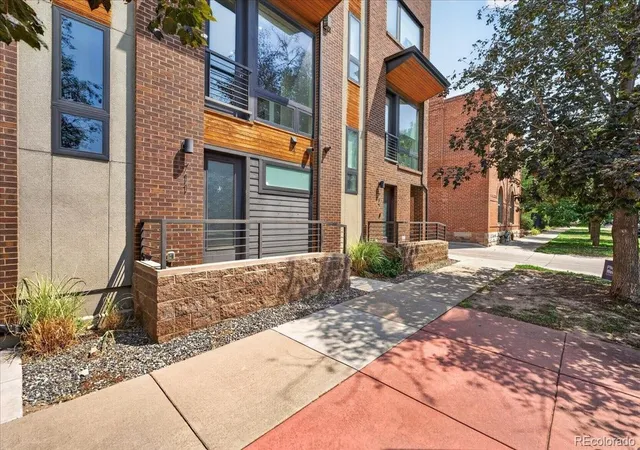 2nd image of 711 E 24th Ave, Denver, CO 80205 | MLS# 4081888