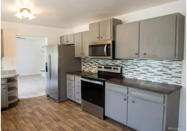 Photo 2 of Single family home for sale at 809 Linda St, Fort Morgan, CO 80701 | MLS# IR1065031 | Listing updated on 2026-09-21