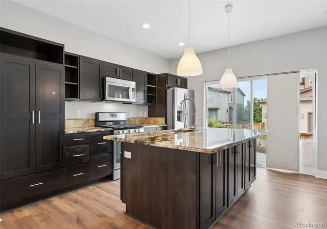 2nd image of 10201 Truckee Wy, Commerce City, CO 80022 | MLS# 8256983