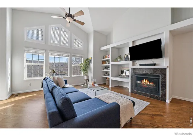 Photo 3 of Sale Pending at 6737 W Yale Ave, Lakewood, CO 80227 | MLS# IR1065036 | Listing updated on 2026-08-28