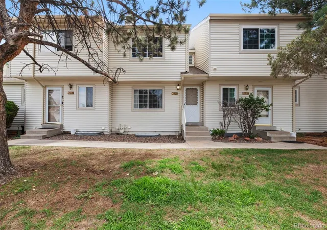 Photo 1 of Townhouse for sale at 4231 S Mobile Cir #B, Aurora, CO 80013 | MLS# 2270387 | Listing updated on 2026-08-28