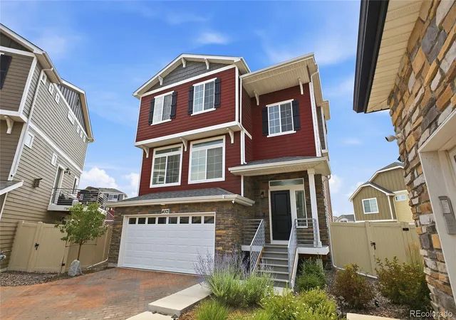 Photo 2 of Single family home for sale at 4003 N Quatar Ct, Aurora, CO 80019 | MLS# 2869753 | Listing updated on 2026-09-08