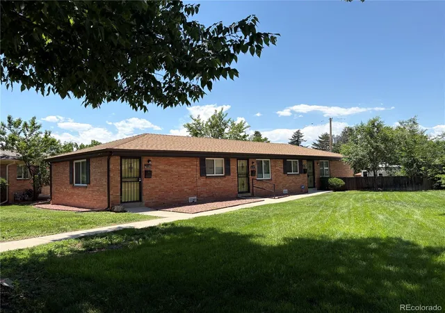 1st image of 1129 Dallas St, Aurora, CO 80010 | MLS# 6264875