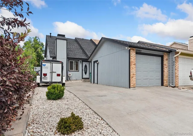 Townhouse for sale at 18983 E 16th Place, Aurora, CO 80011 | MLS# 9960742