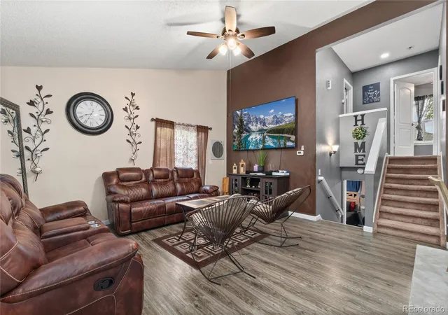 Photo 3 of Townhouse for sale at 18983 E 16th Place, Aurora, CO 80011 | MLS# 9960742 | Listing updated on 2026-08-31