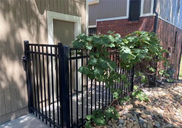Photo 3 of Townhouse for sale at 234 S Holman Way, Golden, CO 80401 | MLS# 3926184 | Listing updated on 2026-10-19