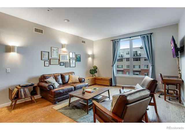 2nd image of 204 Maple St #305, Fort Collins, CO 80521 | MLS# IR1065060
