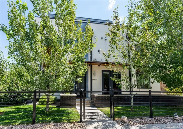 Photo 1 of Townhouse for sale at 2480 N Clarkson St, Denver, CO 80205 | MLS# 2045364 | Listing updated on 2026-09-25