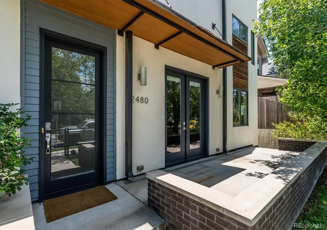 Photo 3 of Townhouse for sale at 2480 N Clarkson St, Denver, CO 80205 | MLS# 2045364 | Listing updated on 2026-09-25