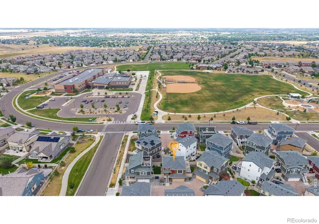 Photo 4 of Single family home for sale at 1027 Highview Dr, Erie, CO 80516 | MLS# IR1065068 | Listing updated on 2026-10-07