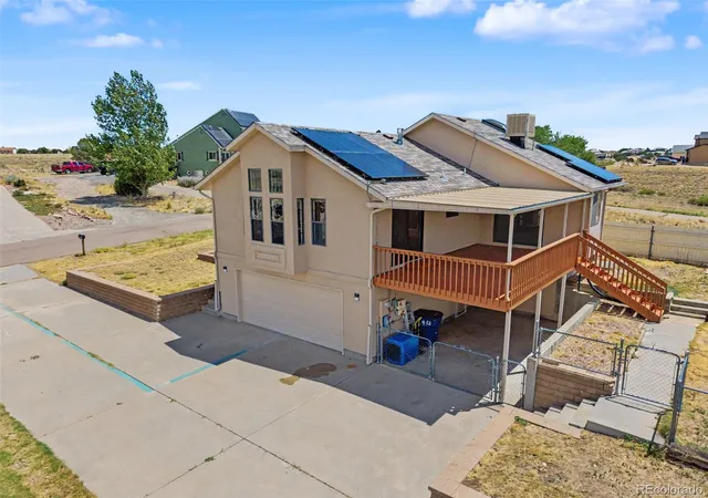 Photo 3 of Single family home for sale at 242 W Del Ray Dr, Pueblo, CO 81007 | MLS# 1968530 | Listing updated on 2026-08-28