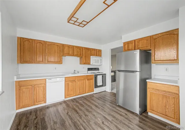 Photo 4 of Single family home for sale at 3009 S Dayton Ct, Denver, CO 80231 | MLS# 6994860 | Listing updated on 2026-09-29