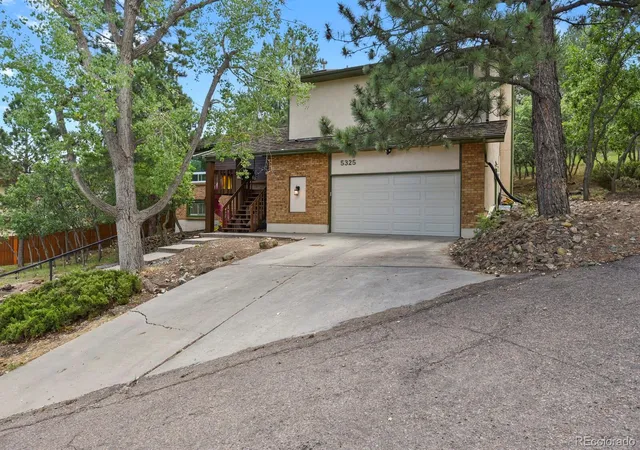 Photo 3 of Single family home for sale at 5325 Autumn Hills Ct, Colorado Springs, CO 80919 | MLS# 9616216 | Listing updated on 2026-08-20