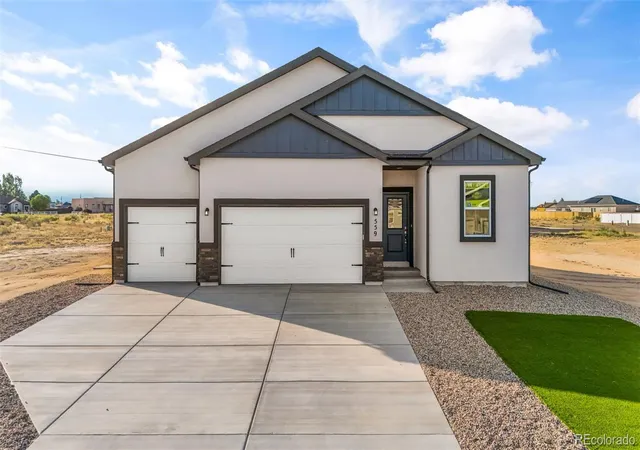 1st image of 559 E Bayview Dr, Pueblo, CO 81007 | MLS# 5111728