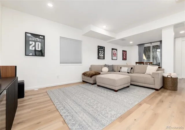 3rd image of 11886 Chipper Ln, Parker, CO 80134 | MLS# 9042769