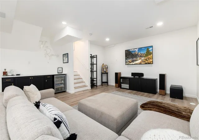 5th image of 11886 Chipper Ln, Parker, CO 80134 | MLS# 9042769