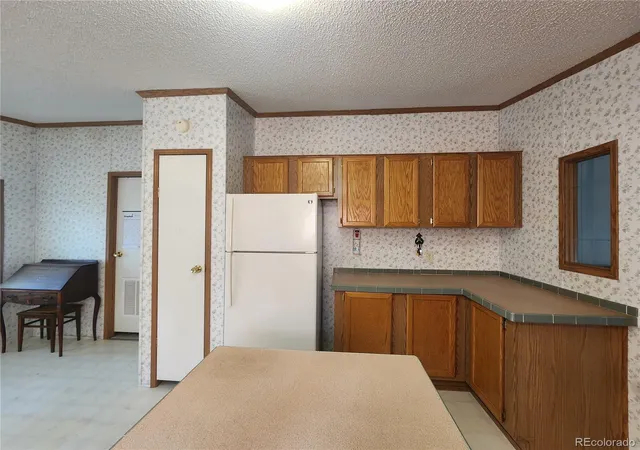 Photo 4 of Manufactured home for sale at 1400 S Collyer St, Longmont, CO 80501 | MLS# 7123092 | Listing updated on 2026-10-23