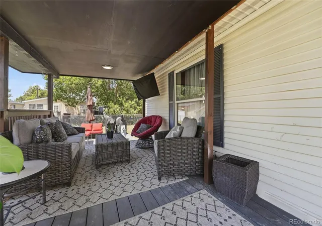 1st image of 17418 E Coolidge Pl, Aurora, CO 80011 | MLS# 5023618