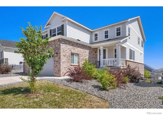 Photo 3 of Single family home for sale at 7170 S Uriah St, Aurora, CO 80016 | MLS# IR1065125 | Listing updated on 2026-10-10