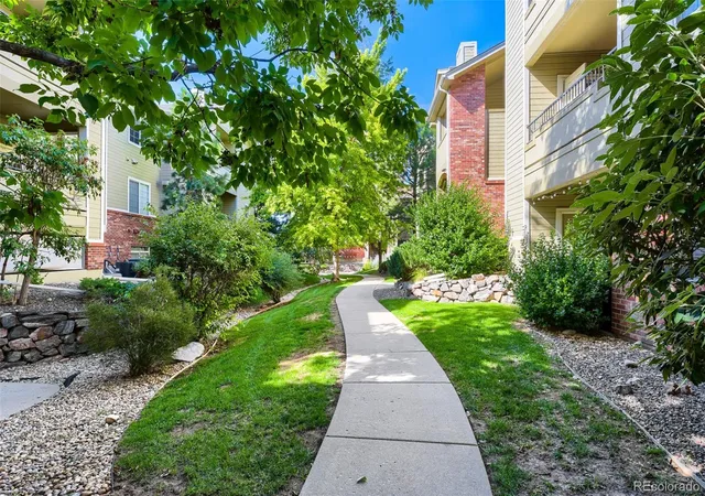 3rd image of 8378 S Upham Wy, Littleton, CO 80128