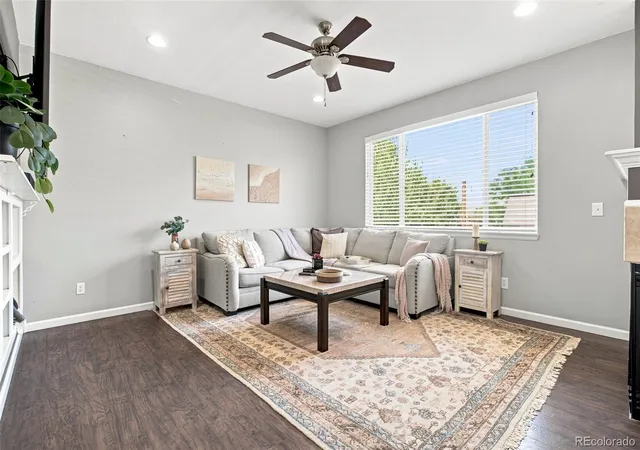 3rd image of 3876 S Jericho Ct, Aurora, CO 80013 | MLS# 9482295